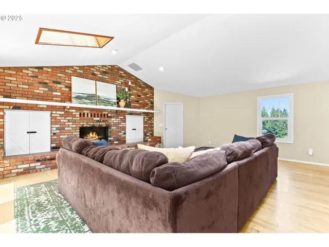 $899,900 | 37330 Southeast Dodge Park Boulevard, Boring, OR 97009