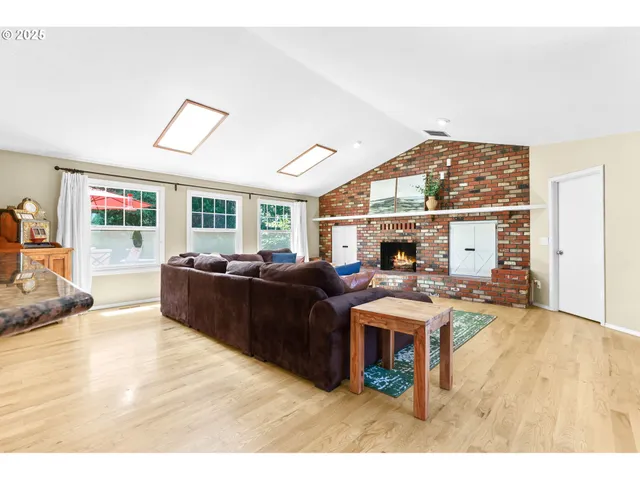 $899,900 | 37330 Southeast Dodge Park Boulevard, Boring, OR 97009