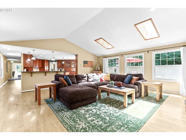 $899,900 | 37330 Southeast Dodge Park Boulevard, Boring, OR 97009