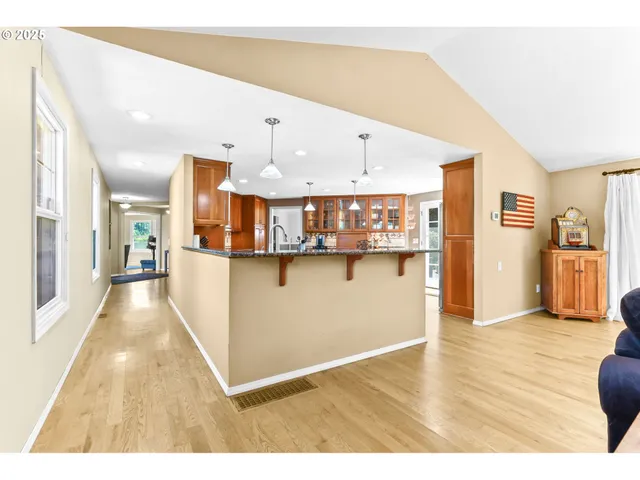 $899,900 | 37330 Southeast Dodge Park Boulevard, Boring, OR 97009