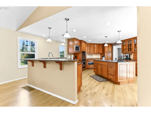 $899,900 | 37330 Southeast Dodge Park Boulevard, Boring, OR 97009