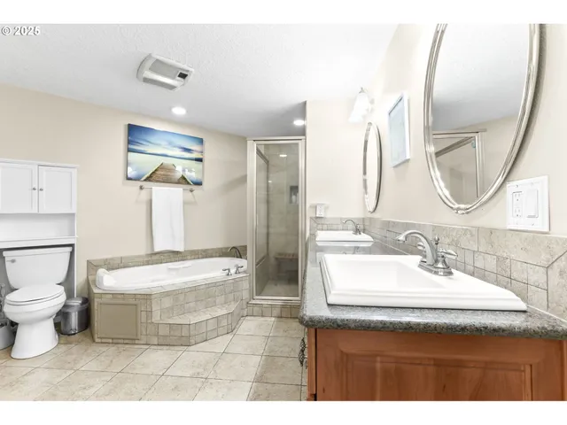 $899,900 | 37330 Southeast Dodge Park Boulevard, Boring, OR 97009