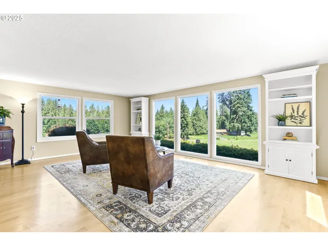 $899,900 | 37330 Southeast Dodge Park Boulevard, Boring, OR 97009