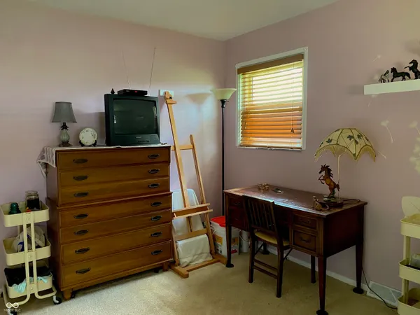 $219,500 | 1438 Roseway Drive, Indianapolis, IN 46219