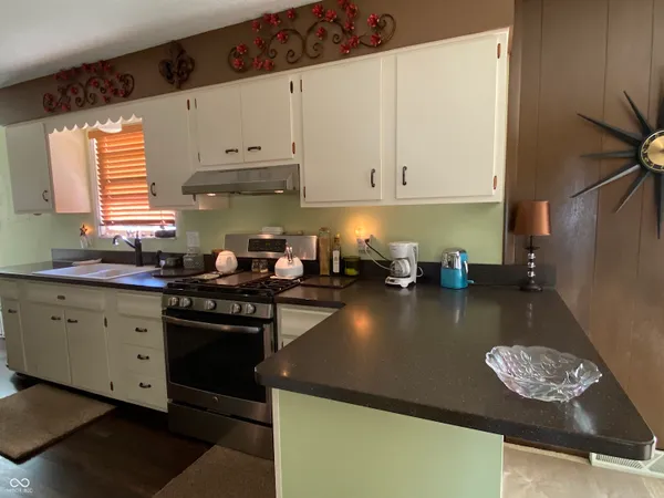 $219,500 | 1438 Roseway Drive, Indianapolis, IN 46219