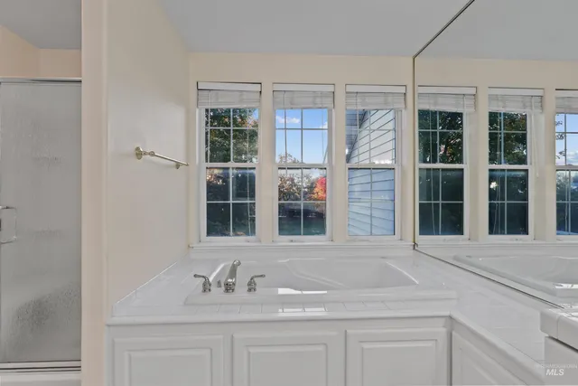 $995,000 | 3711 North 2506 East, Twin Falls, ID 83301