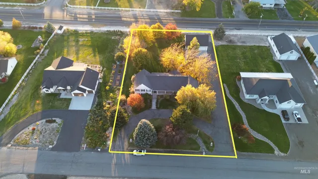 $995,000 | 3711 North 2506 East, Twin Falls, ID 83301