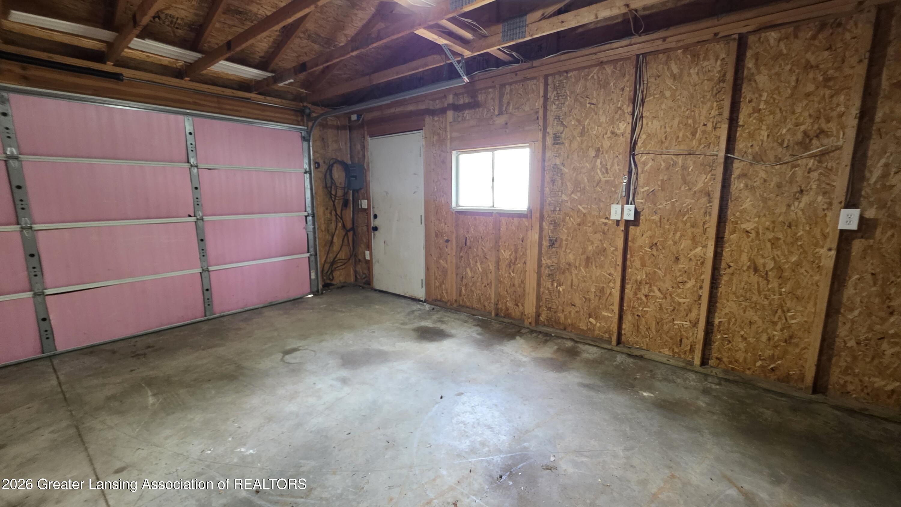 825 Dunlap Street Lansing, MI 48910 - Photo 27 of 32 20260526_150238