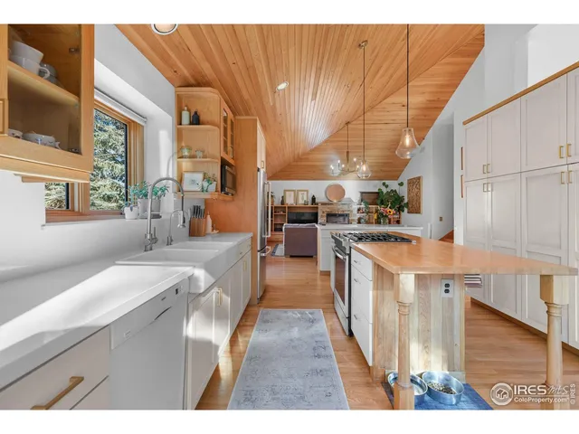 $2,250,000 | 2025 Hermosa Drive, Boulder, CO 80304