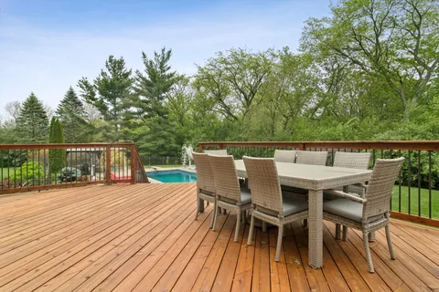 $1,650,000 | 5229 Briarcrest Lane, Long Grove, IL 60047