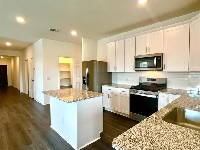 $2,195 | 1009 Cottontail Drive, Princeton, TX 75407