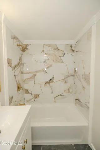 $165,000 | 78 Spruce Street, Schenectady, NY 12304