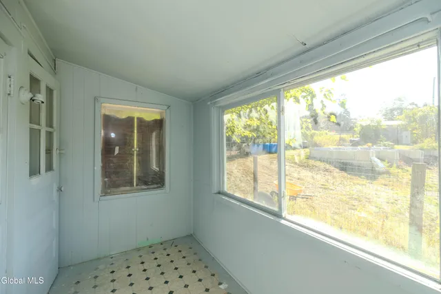 $165,000 | 78 Spruce Street, Schenectady, NY 12304