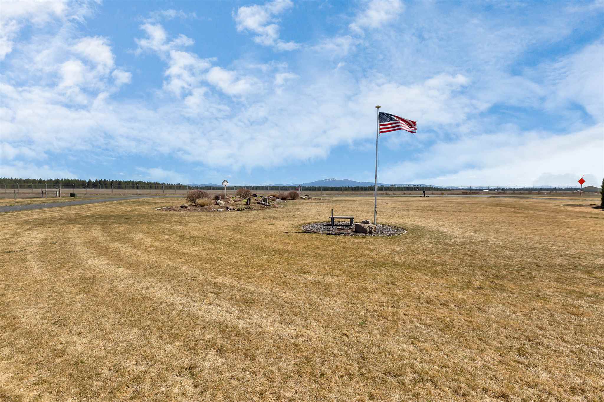 35415 North Cedar Road Deer Park, WA 99006 - Photo 5 of 49 Gallery Image 5