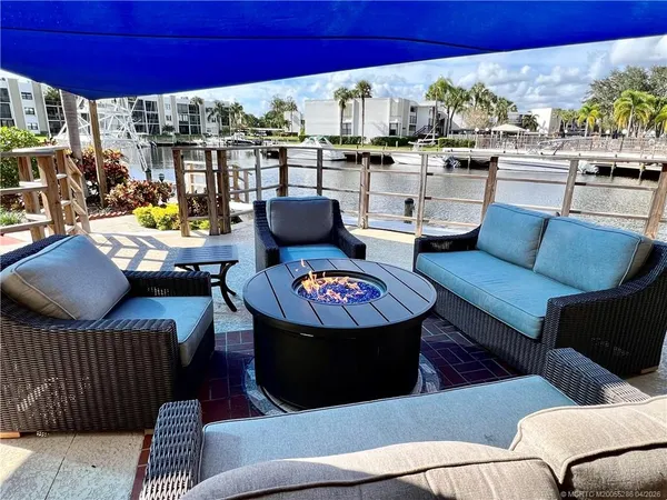 $2,000 | 1950 Southwest Palm City Road, Unit 3306, Stuart, FL 34994