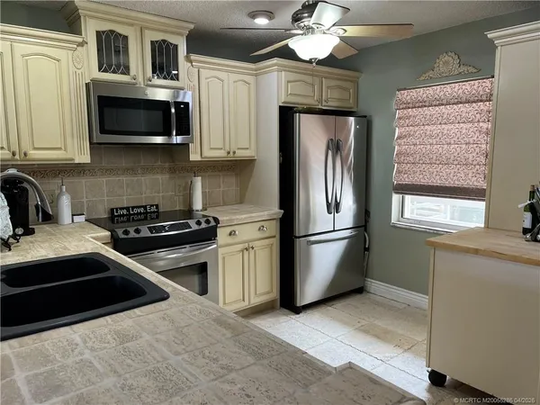$2,000 | 1950 Southwest Palm City Road, Unit 3306, Stuart, FL 34994