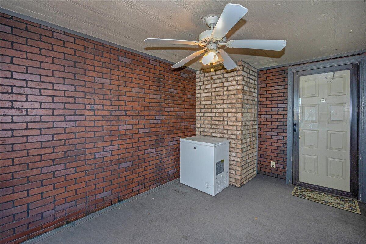 6008 Rutgers Street Amarillo, TX 79109 - Photo 18 of 22 18-Patio Room