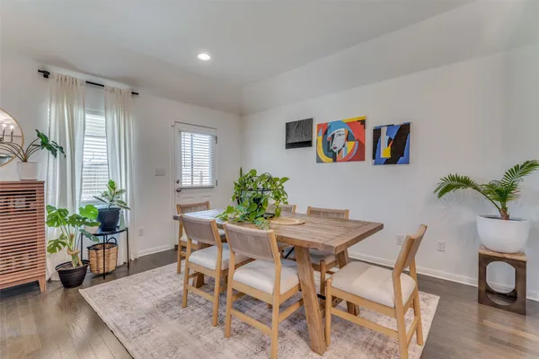 $2,250 | 809 San Marcos Street, Manor, TX 78653