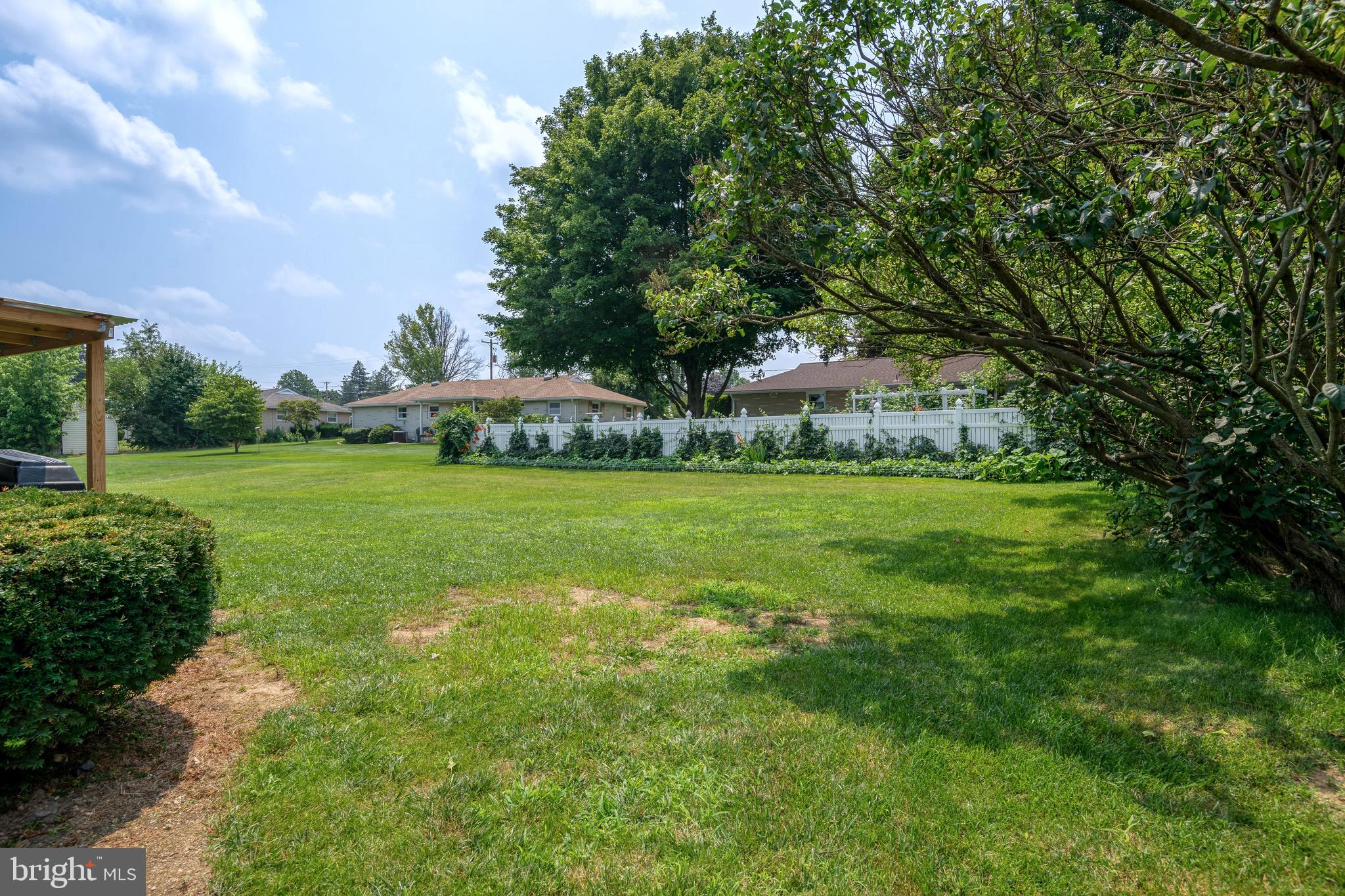 850 Cape Horn Road York, PA 17402 - Photo 33 of 33 Backyard