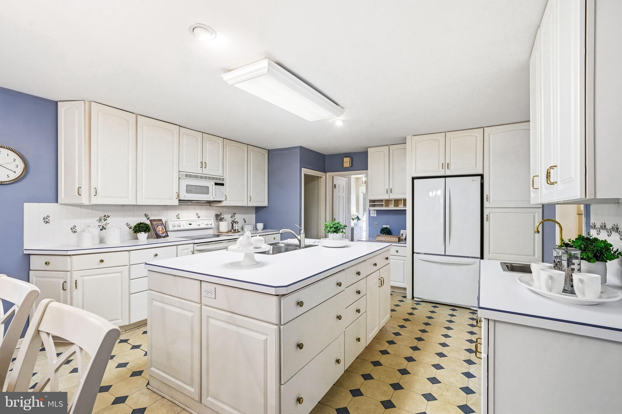 305 Gulph Hills Road Wayne, PA 19087 - Photo 11 of 49