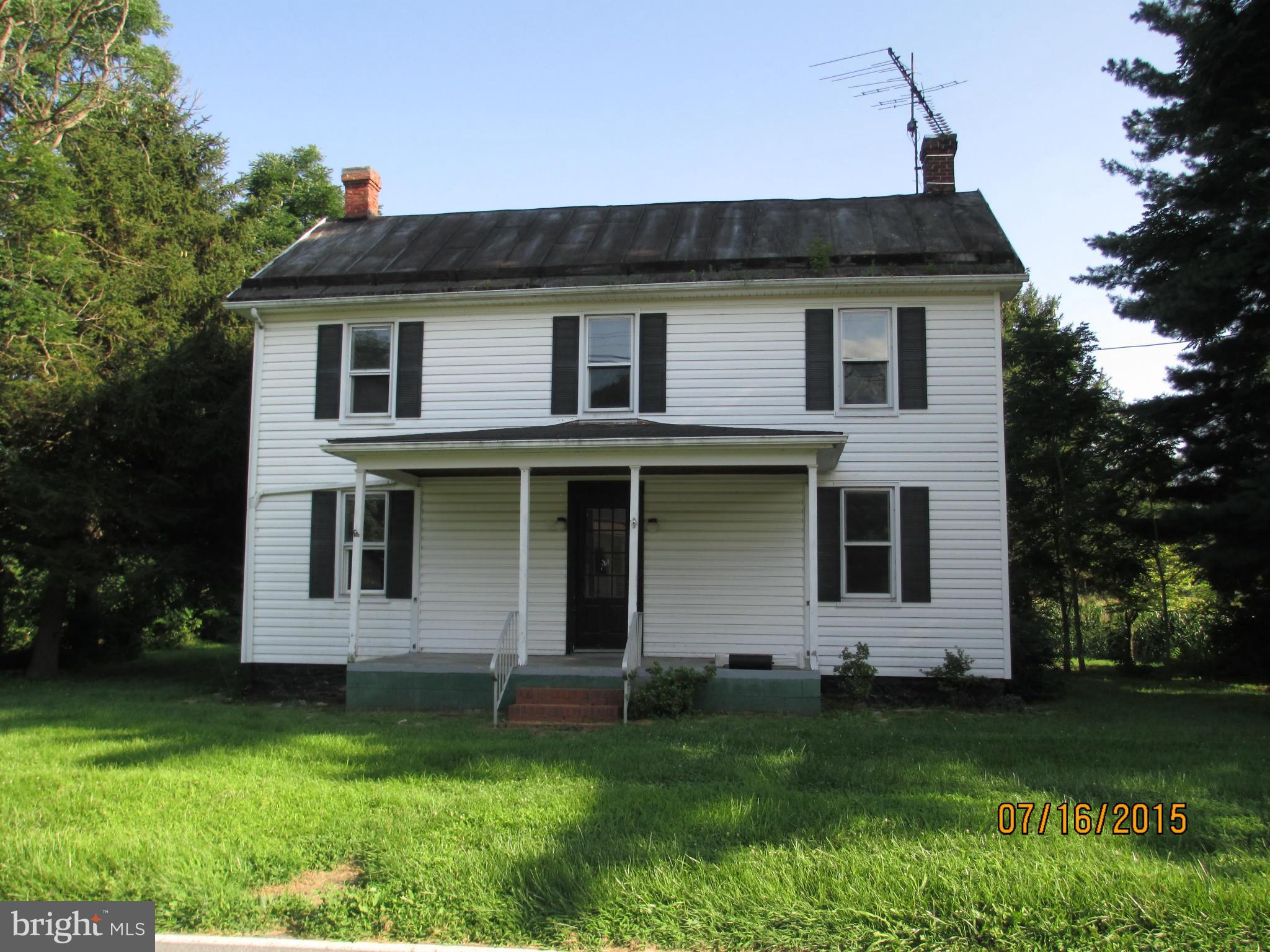 6213 Manor Woods Road Frederick, MD 21703 - Photo 1 of 17 Exterior (Front)