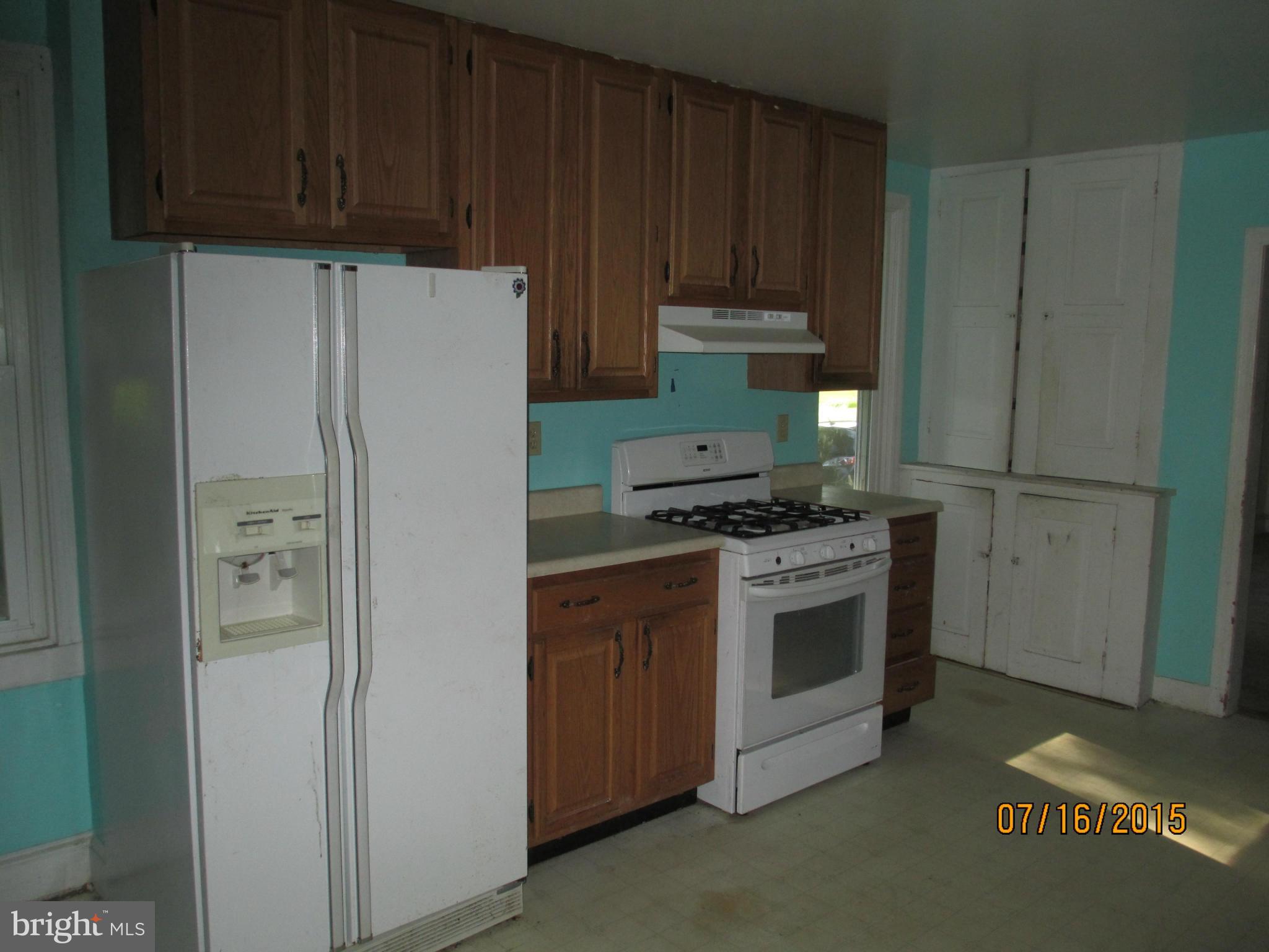 6213 Manor Woods Road Frederick, MD 21703 - Photo 4 of 17 Interior (General)