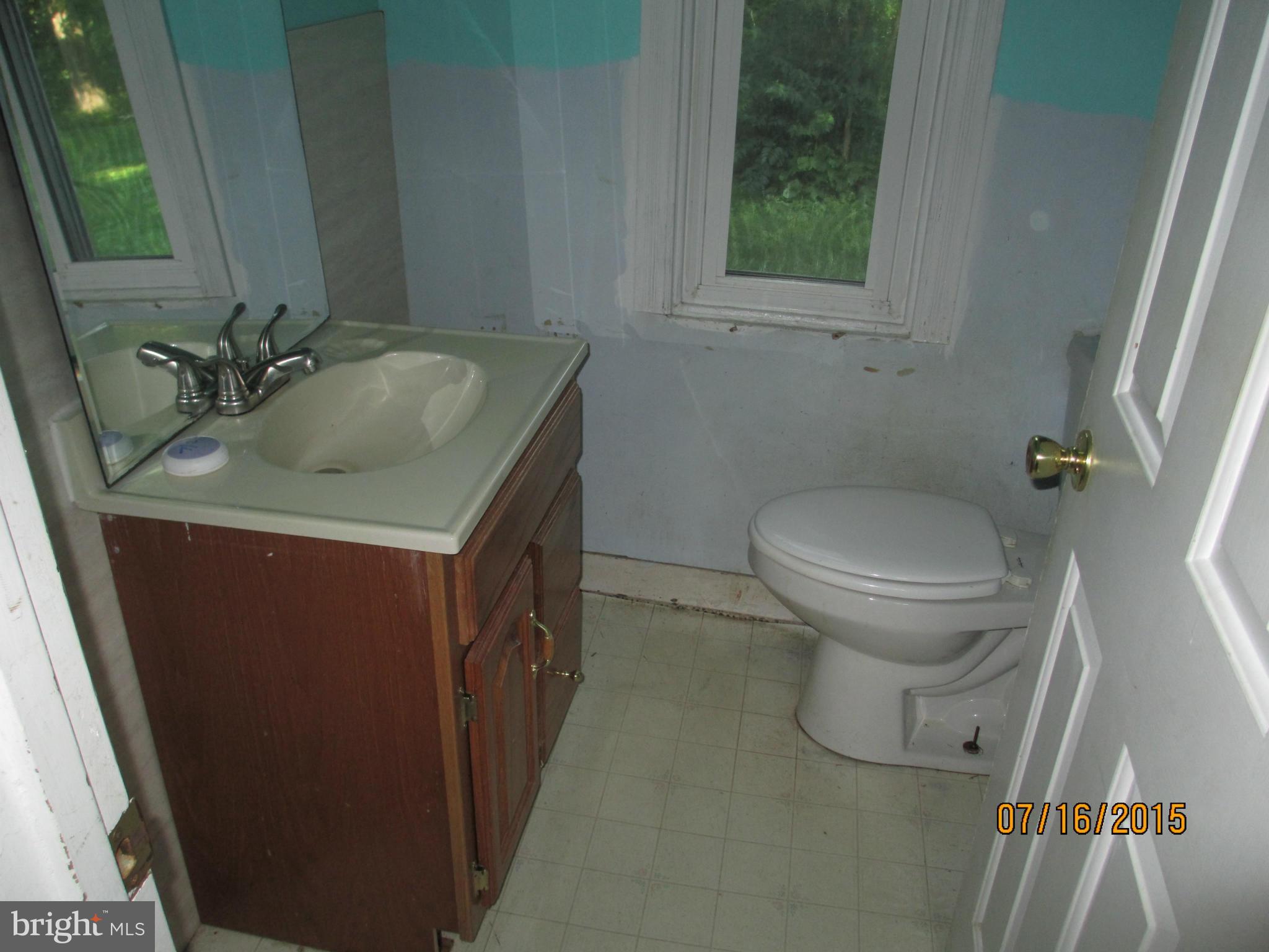 6213 Manor Woods Road Frederick, MD 21703 - Photo 6 of 17 Interior (General)