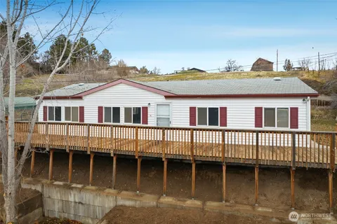 $335,000 | 140 Duim Road, Selah, WA 98942