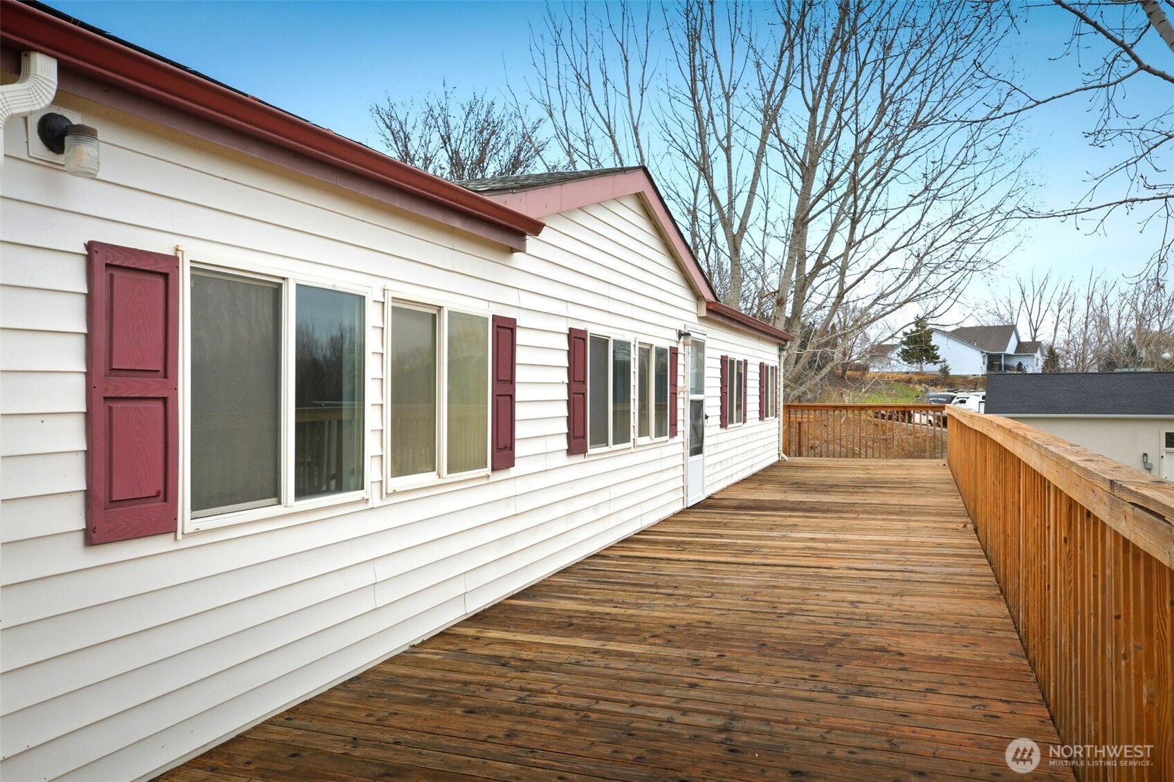 140 Duim Road Selah, WA 98942 - Photo 2 of 22