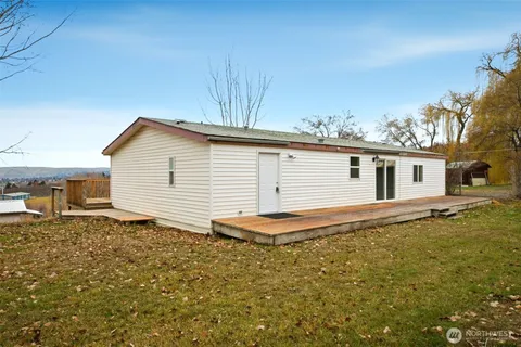 $335,000 | 140 Duim Road, Selah, WA 98942