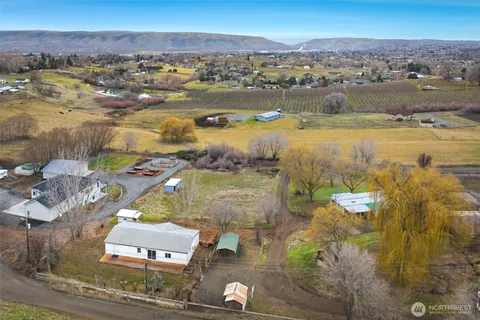 $335,000 | 140 Duim Road, Selah, WA 98942