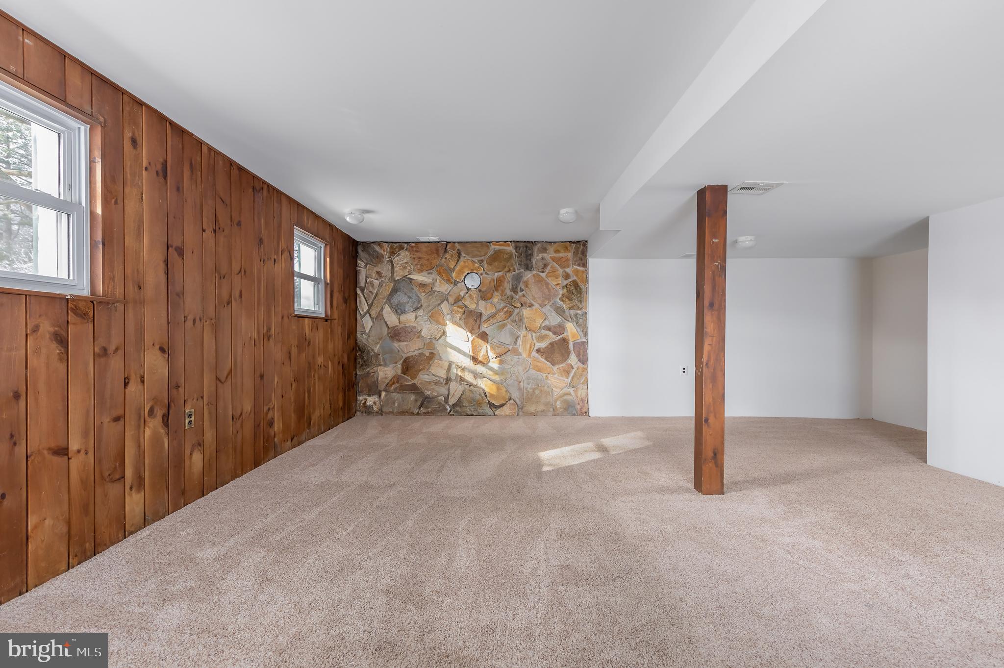 2 Debras Lane Sicklerville, NJ 08081 - Photo 20 of 22