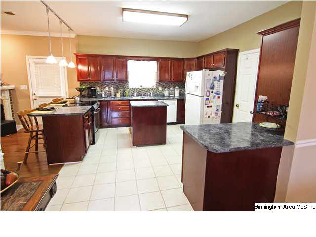 14259 Highway 75 Remlap, AL 35133 - Photo 8 of 17