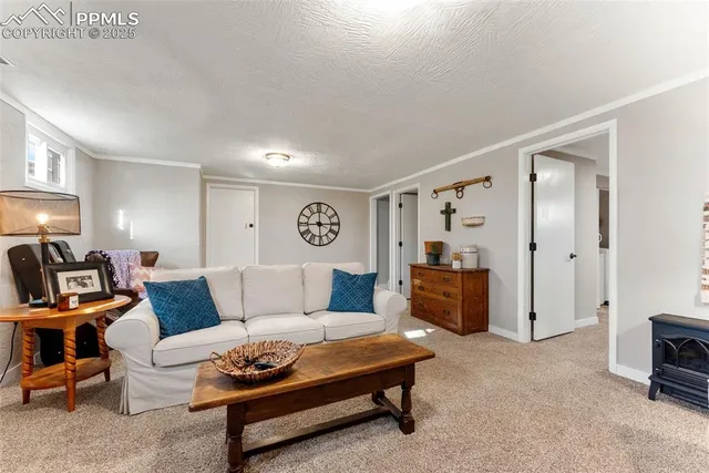 $609,900 | 833 Crown Ridge Drive, Colorado Springs, CO 80904