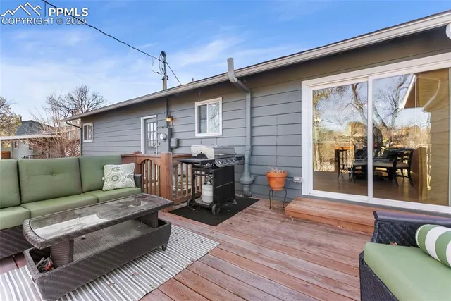 $609,900 | 833 Crown Ridge Drive, Colorado Springs, CO 80904