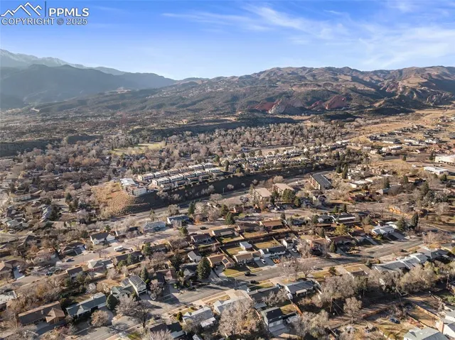 $609,900 | 833 Crown Ridge Drive, Colorado Springs, CO 80904