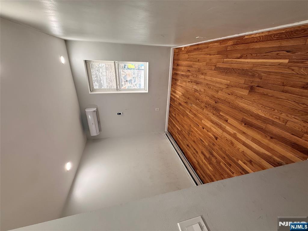 262 Undercliff Avenue, Unit 1 Edgewater, NJ 07020 - Photo 10 of 16