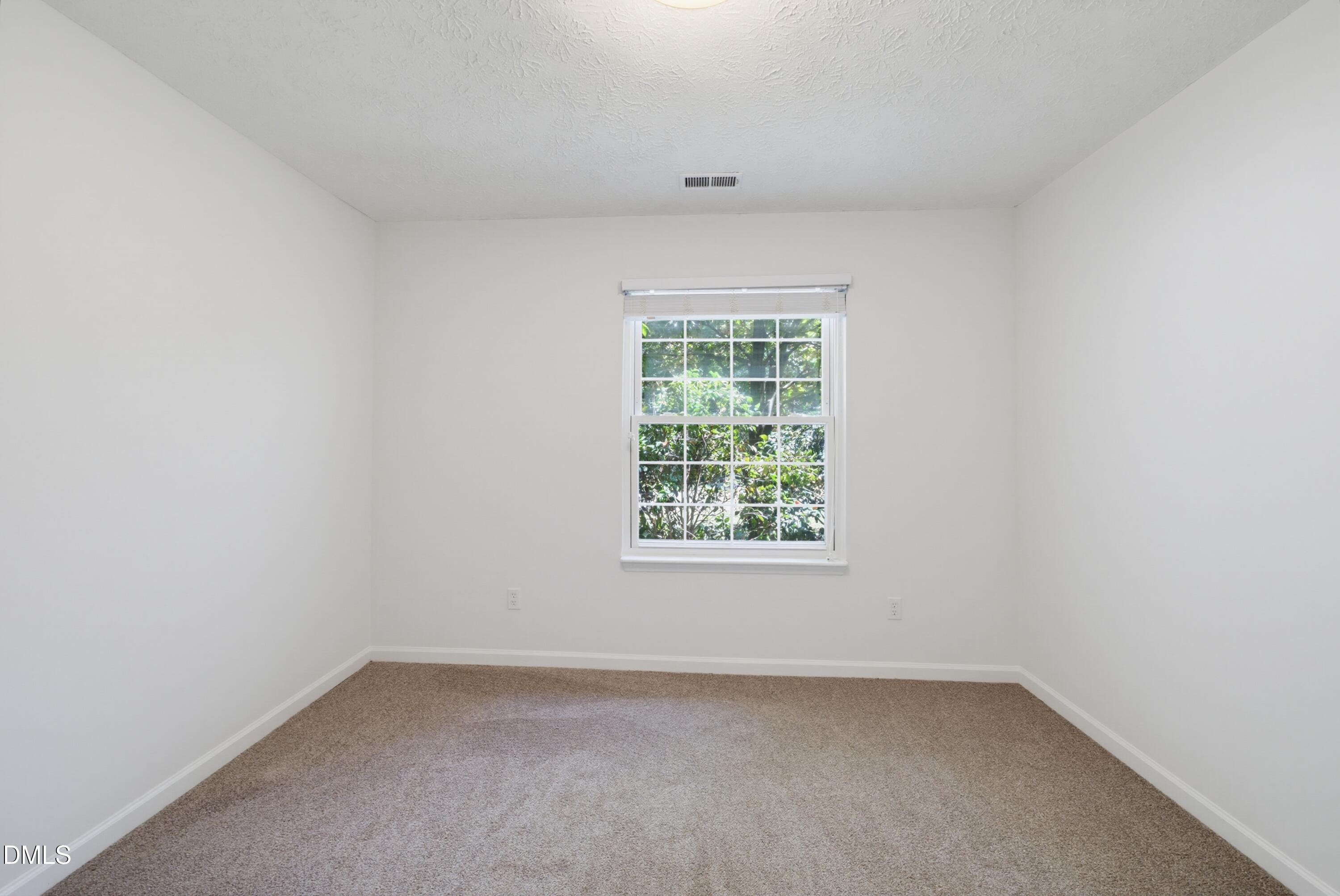 2400 Perennial Street Raleigh, NC 27603 - Photo 21 of 33 DSC01884