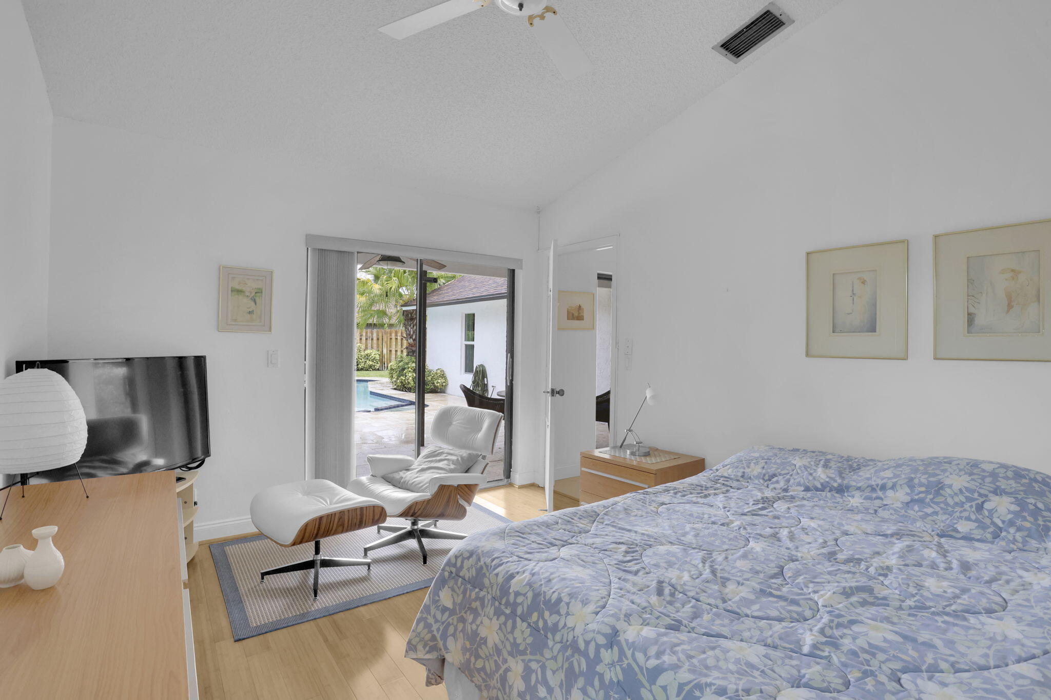 2439 Northwest 30th Street Boca Raton, FL 33431 - Photo 20 of 36 15-web-or-mls-0E2A5723