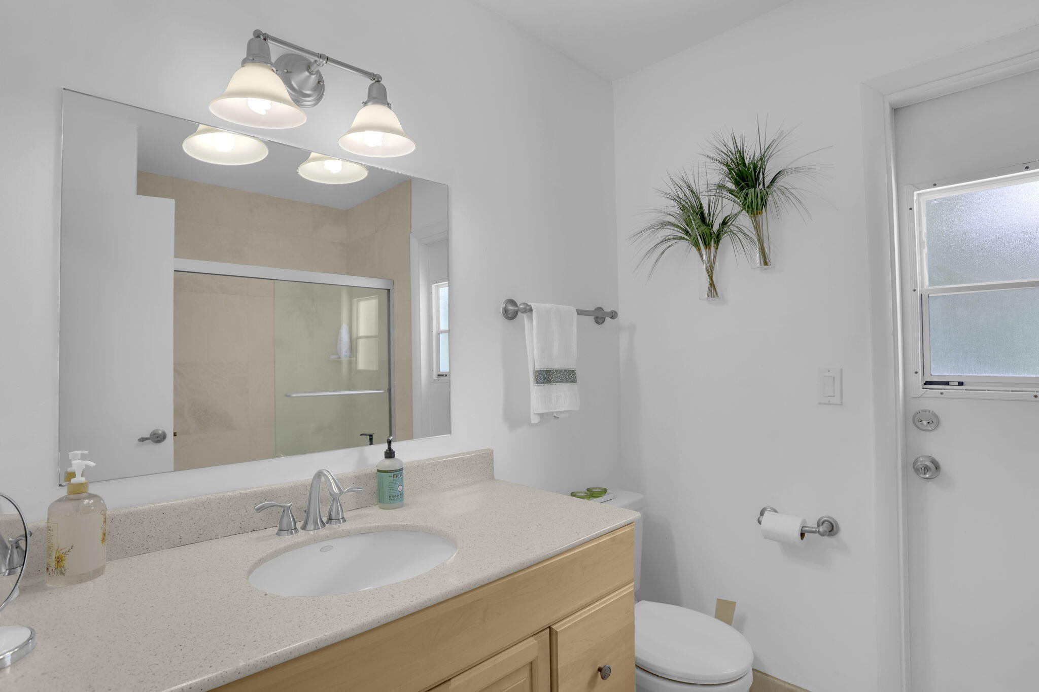 2439 Northwest 30th Street Boca Raton, FL 33431 - Photo 23 of 36 22-web-or-mls-0E2A5763