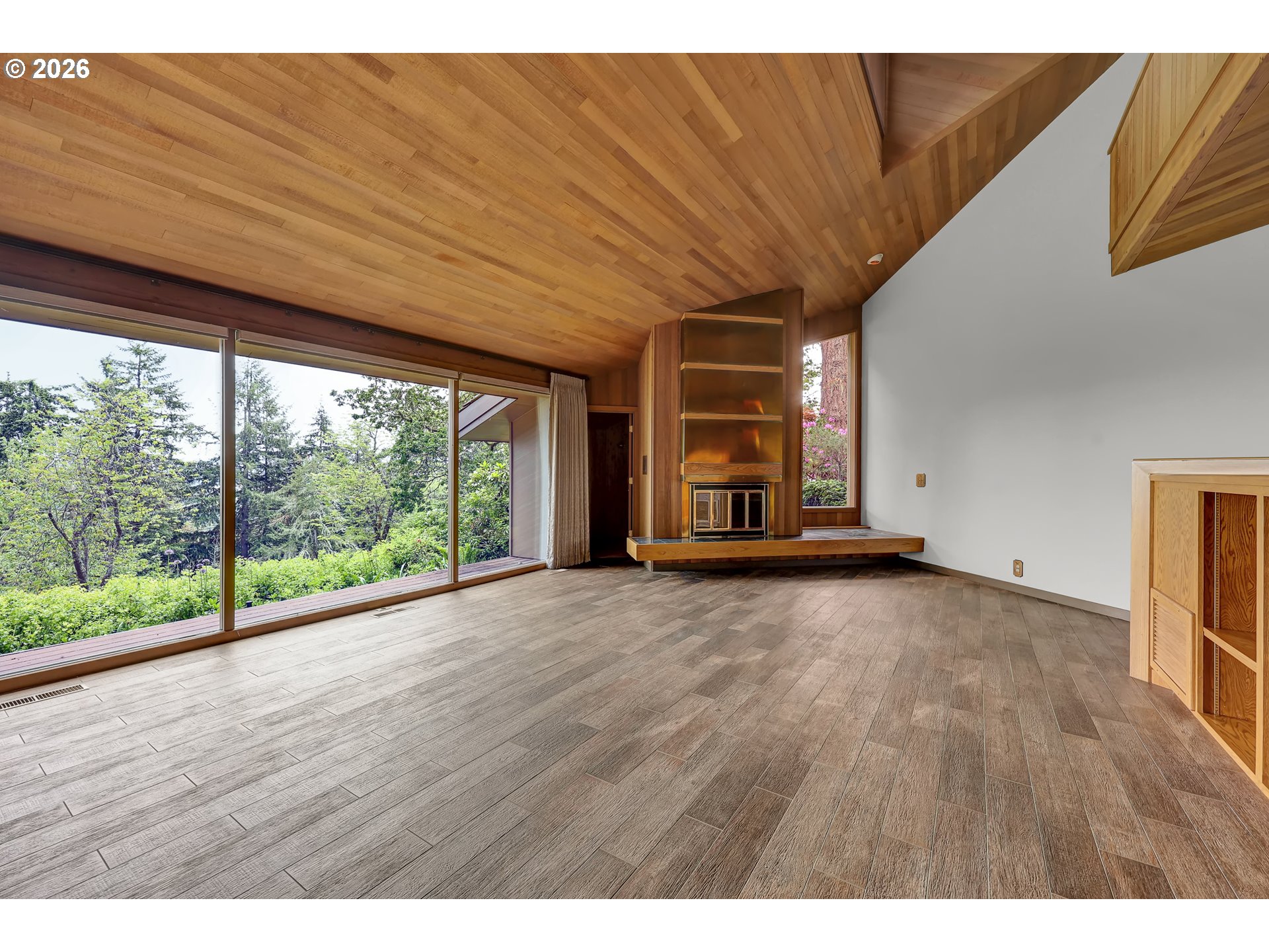 85368 Ridge Top Drive Eugene, OR 97405 - Photo 11 of 48 Living Room