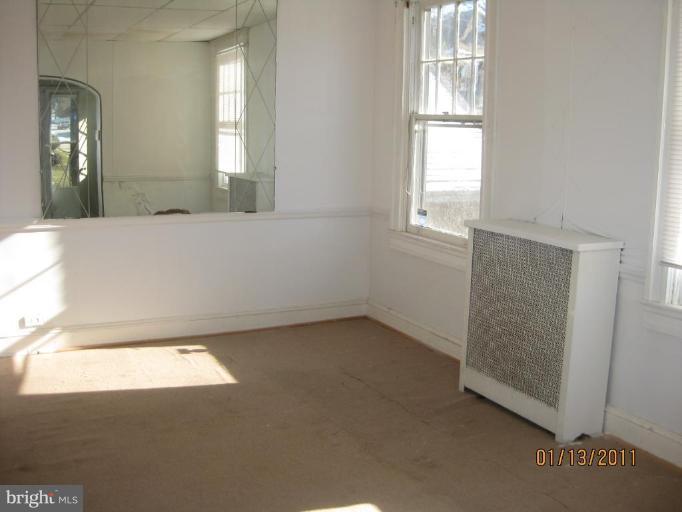 2701 Allendale Road Baltimore, MD 21216 - Photo 3 of 16 Dining Area
