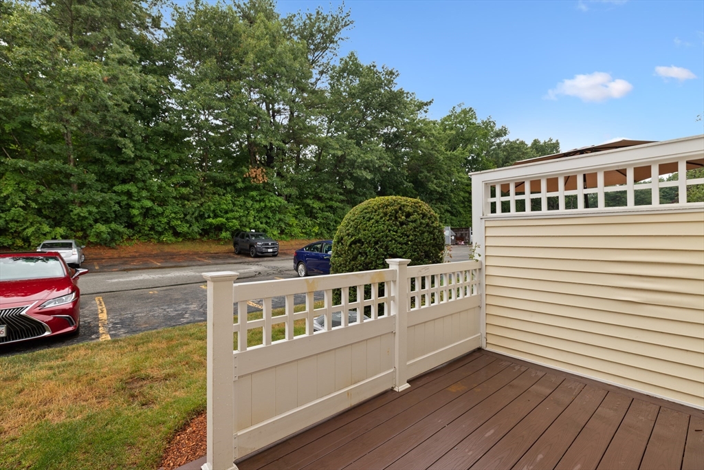 360 Littleton Road, Unit H5 Chelmsford, MA 01824 - Photo 31 of 32