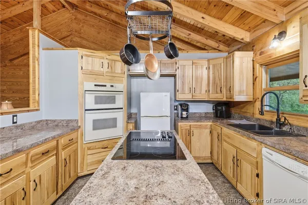 $510,000 | 5611 Highway 11, Elizabeth, IN 47117