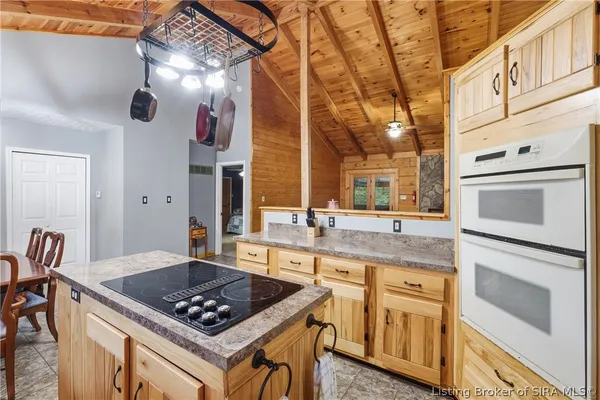$510,000 | 5611 Highway 11, Elizabeth, IN 47117