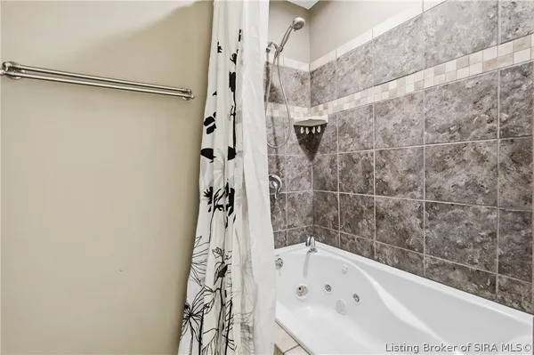 $510,000 | 5611 Highway 11, Elizabeth, IN 47117