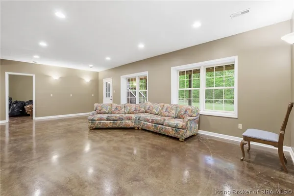 $510,000 | 5611 Highway 11, Elizabeth, IN 47117