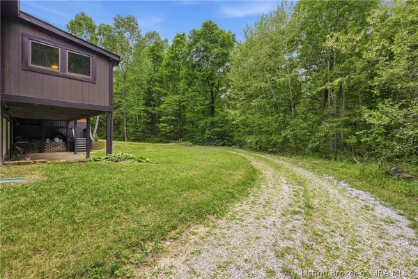 $510,000 | 5611 Highway 11, Elizabeth, IN 47117