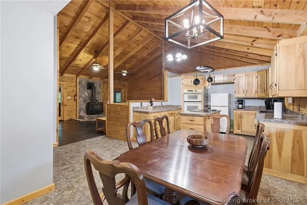 $510,000 | 5611 Highway 11, Elizabeth, IN 47117
