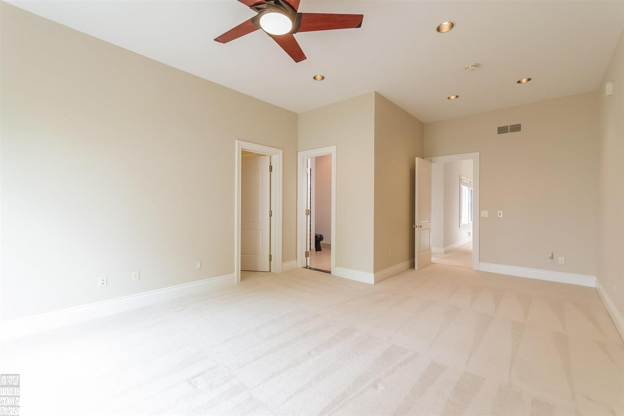 914 Lake Shore Road Grosse Pointe, MI 48236 - Photo 54 of 83 31290716-53.JPG
